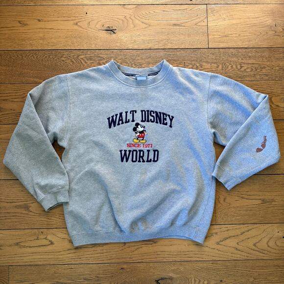 Vintage Walt Disney World Sweatshirt Mickey Mouse Gray Spellout Size M 90s Style - Picture 1 of 10